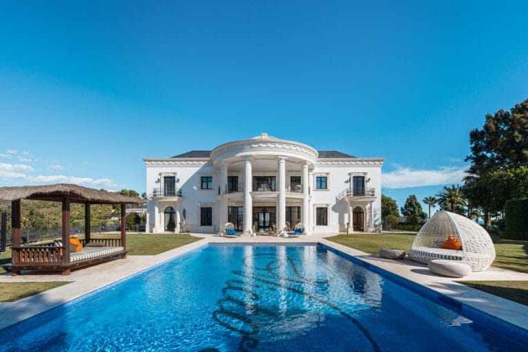 Palace-Type Mansion in Hacienda Las Chapas, Marbella East