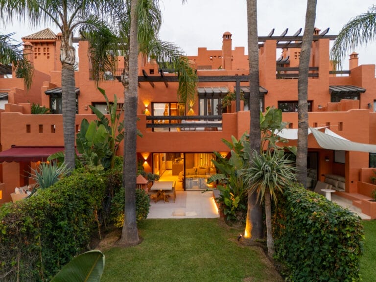 Impeccably renovated townhouse situated in the prestigious Golden Mile, Marbella