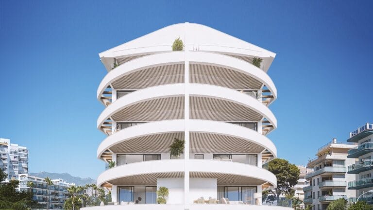 Modern penthouse with front sea views next to Puerto Marina, Benalmadena Costa