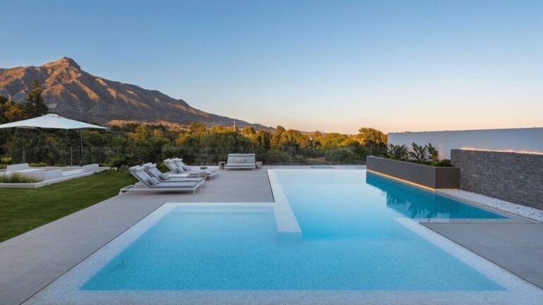 Nueva Andaluc a Area Guide 1 - Christie's Costa del Sol