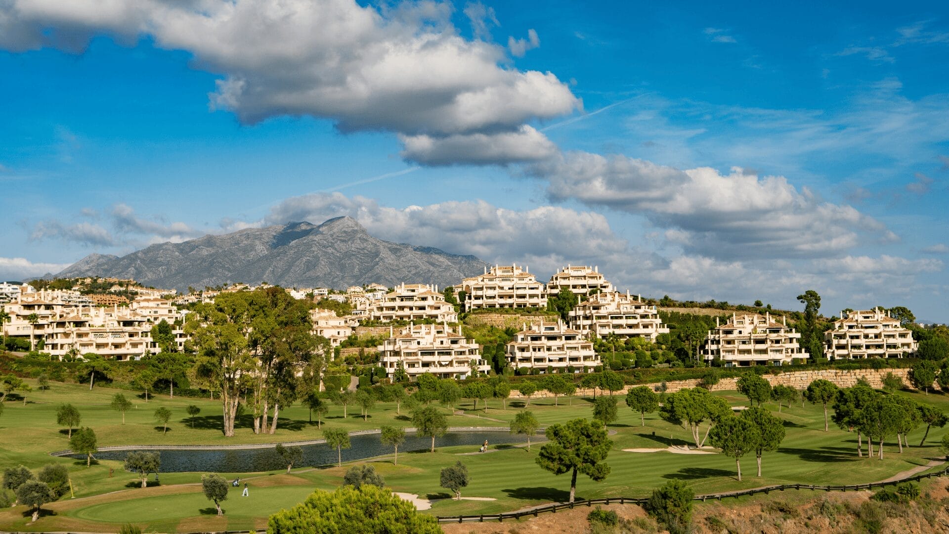 Nueva-Andaluc-a-The-exclusive-Golf-paradise-of-Ma Nueva Andaluc a The exclusive Golf paradise of Ma - Christie's Costa del Sol