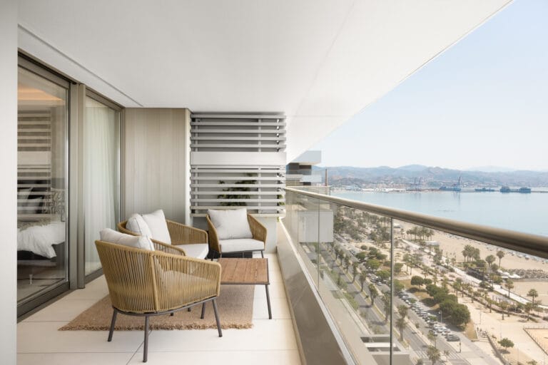 Incredible new built apartment front beach line with amazing views in Málaga Towers, Málaga