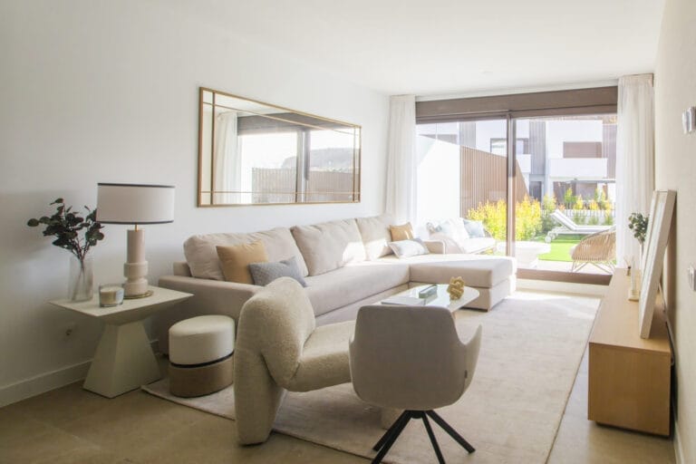Charming townhouse with large solarium, Rincon de la Victoria