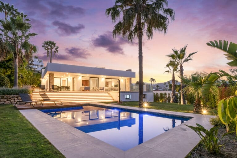 Magnificent villa in the heart of Guadalmina Alta, Marbella
