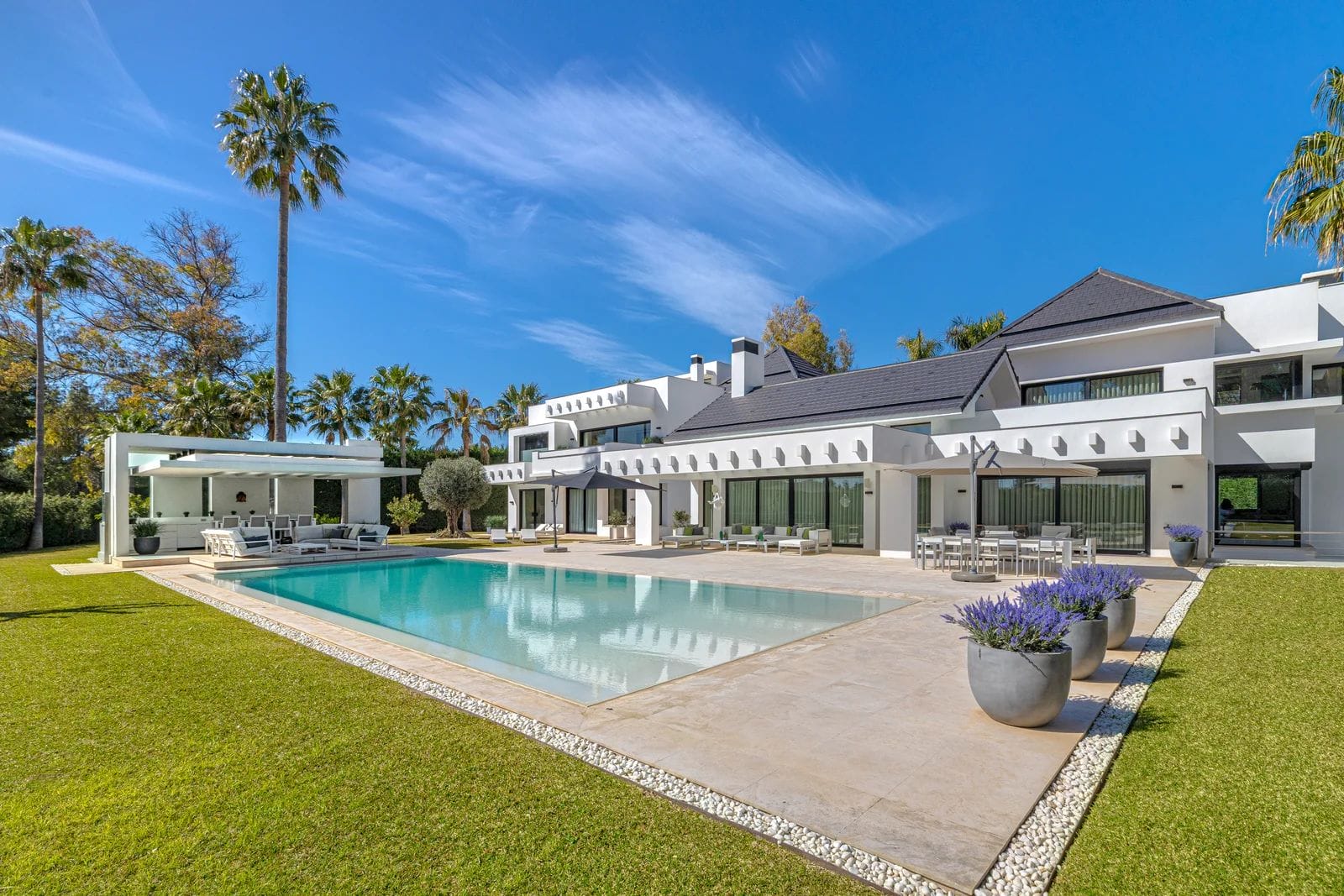 22d96355-c675-46c4-a93a-017c2e4b85bf 22d96355 c675 46c4 a93a 017c2e4b85bf - Christie's Costa del Sol