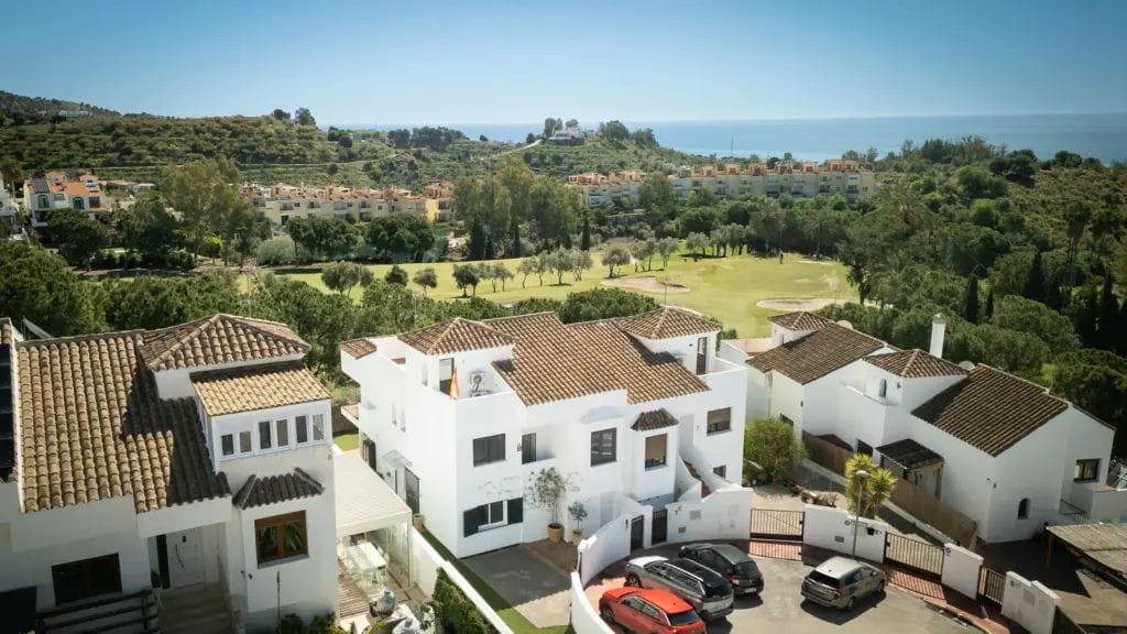 Renovated elegance in Añoreta golf, Rincon de la Victoria, Málaga