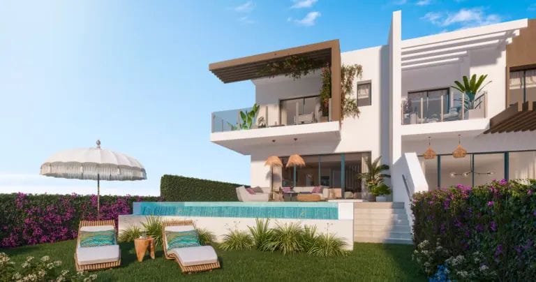 Townhouse with pool next to golf course El Chaparral