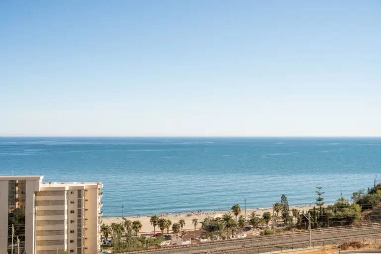 A stylish two-bedroom apartment with sea views in Sea View Urbanisation, Fuengirola