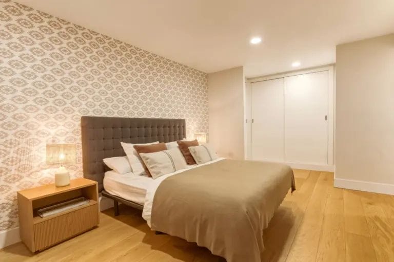 The historic character combined with the elegance of modern living on Calle Cister, Málaga