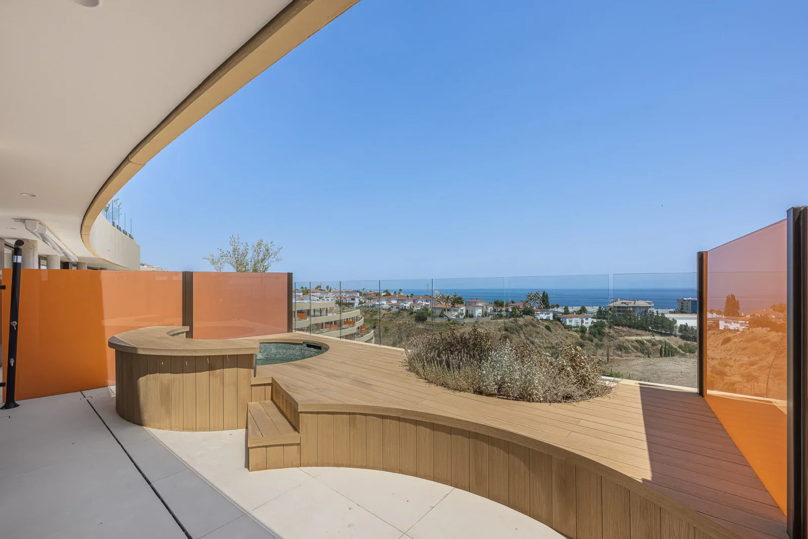 Contemporary apartment with spectacular sea views in South Residences, Higuerón Resort Contemporary apartment with spectacular sea views in South Residences, Higuerón Resort