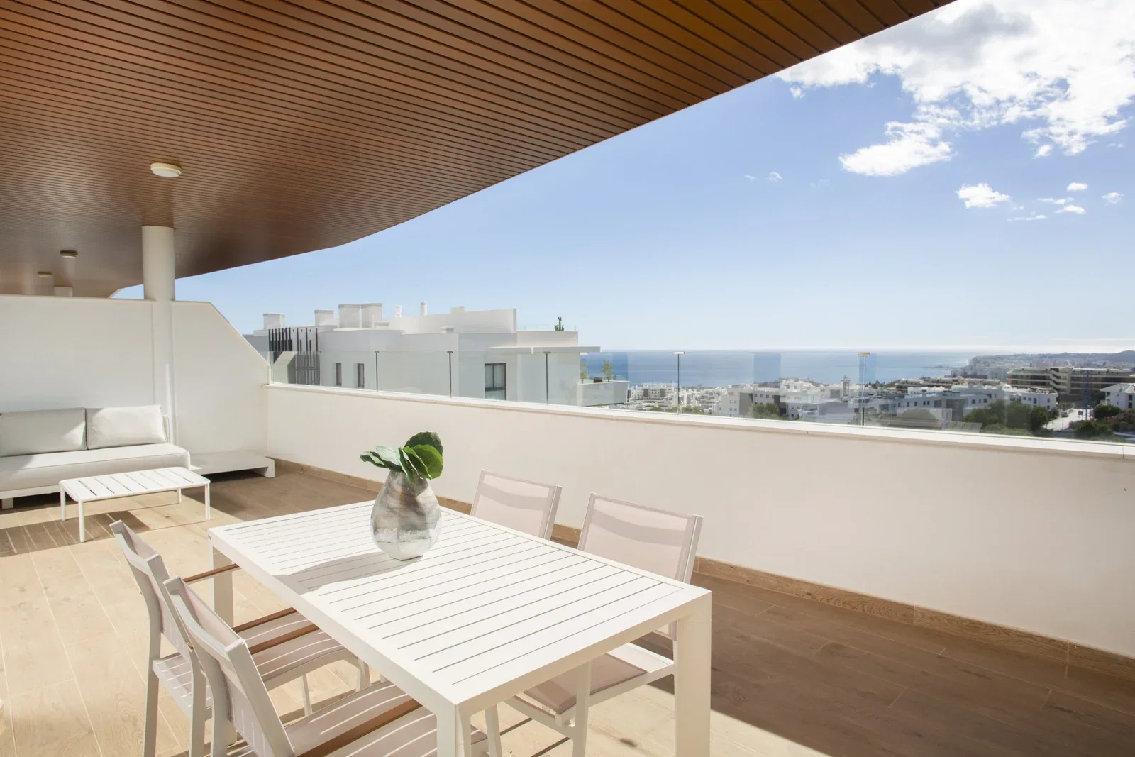 Contemporary Sea View Apartment in El Higuerón, Fuengirola Contemporary Sea View Apartment in El Higuerón, Fuengirola