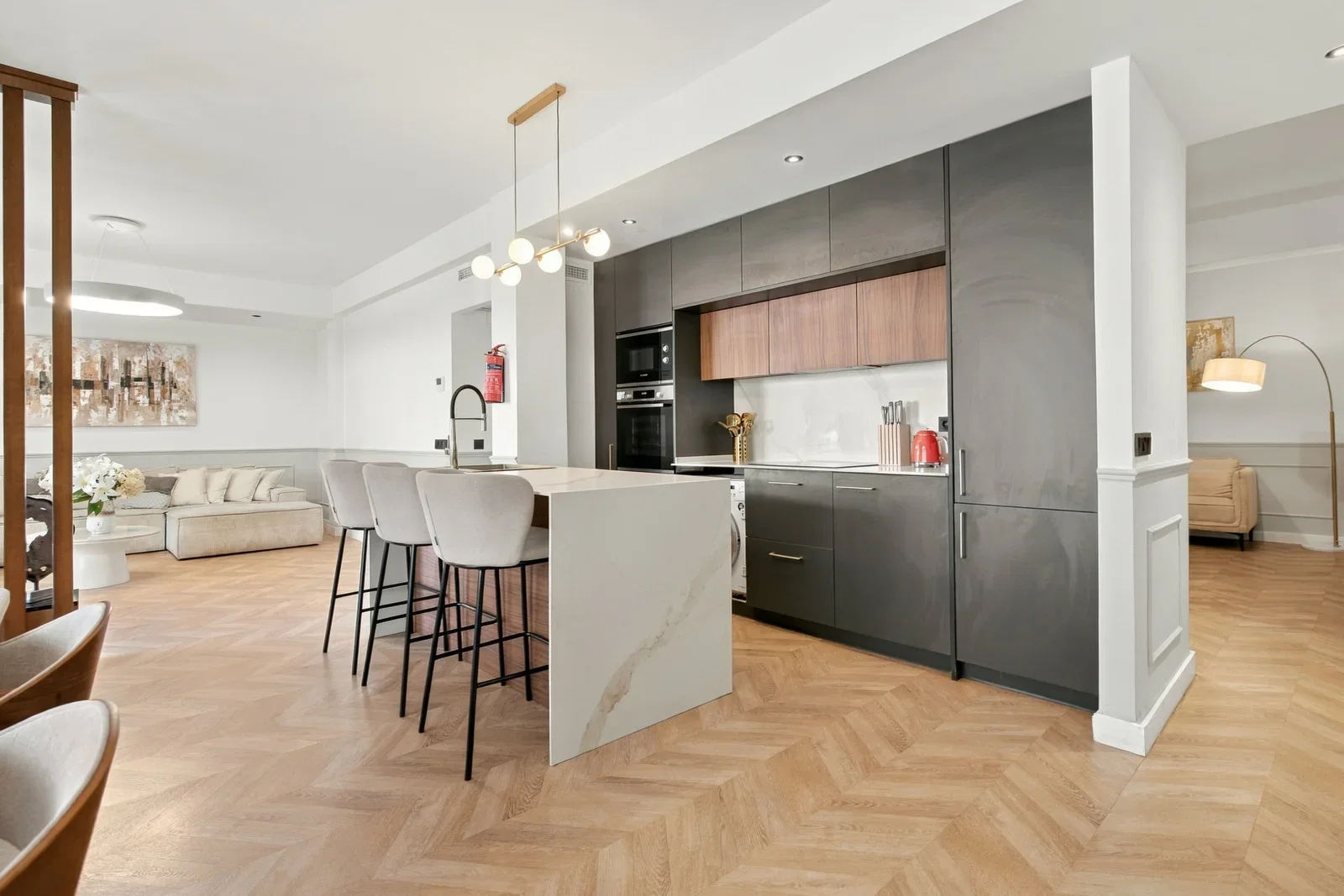 Elegant Fully Furnished Apartment in the Heart of Soho, Málaga Elegant Fully Furnished Apartment in the Heart of Soho, Málaga